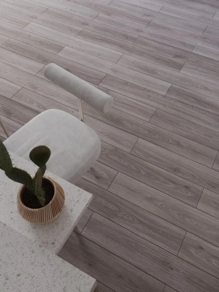 Ламинат Egger PRO 10/33 4V Дуб Камвуния серый EPL221 в Нижнем Новгороде