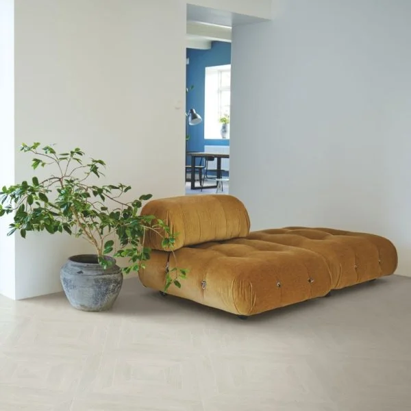 Ламинат Pergo Chevron 12 Pro Дуб Морозный Патинированный L1254-04157 в Нижнем Новгороде