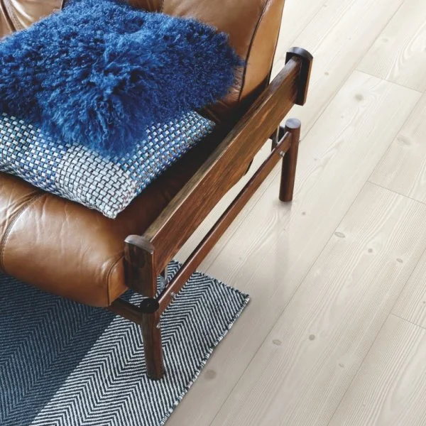 Ламинат Pergo Skara Pro Состаренная Белая Сосна L1251-03373 в Нижнем Новгороде