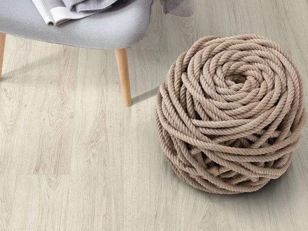 Ламинат Egger PRO 10/33 4V Дуб Азгил белый EPL153 в Нижнем Новгороде