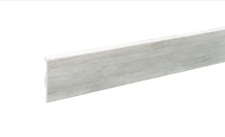 Плинтус дюрополимерный Bonkeel Дуб Северный (80х14х2000 мм) в Нижнем Новгороде