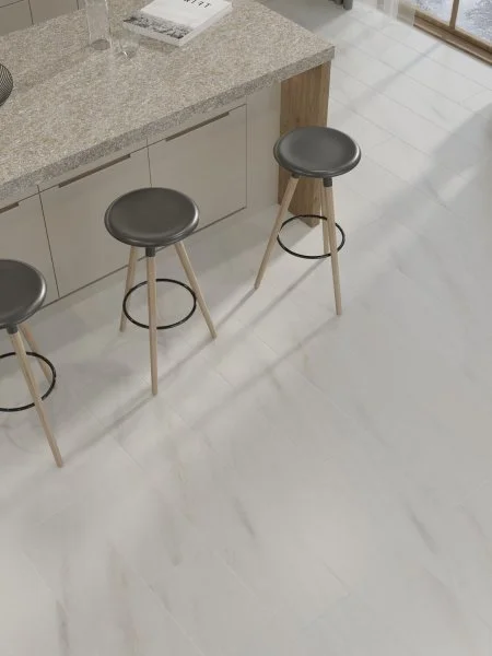 Ламинат Egger PRO 8/33 4V Large Aqua+ Мрамор Леванто белый EPL245 в Нижнем Новгороде