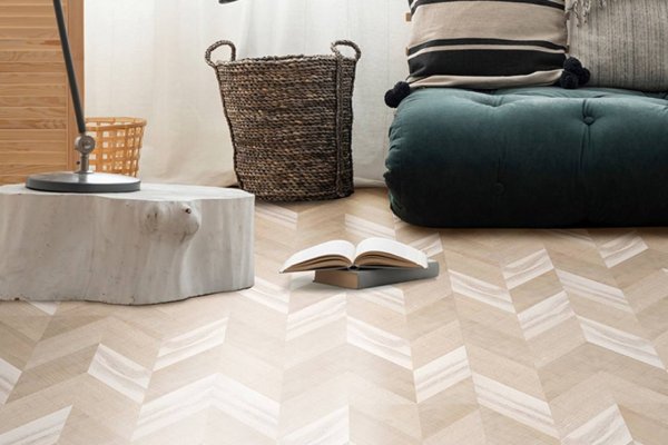 Пробковое покрытие CorkStyle Chevron Creme (1235*305*6 мм) HC в #REGION_NAME_DECLINE_PP#